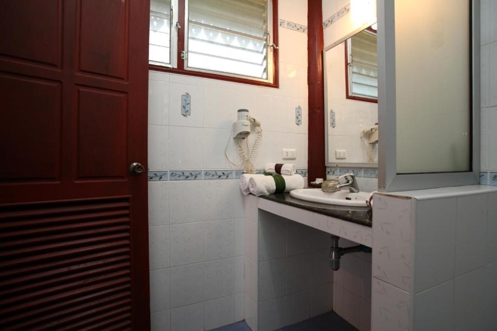 Vansana Nam Ngum Resort Vientiane Værelse billede
